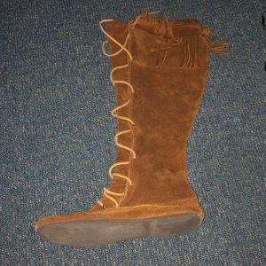 Minnetonka Knee high tan suede moccasin boots